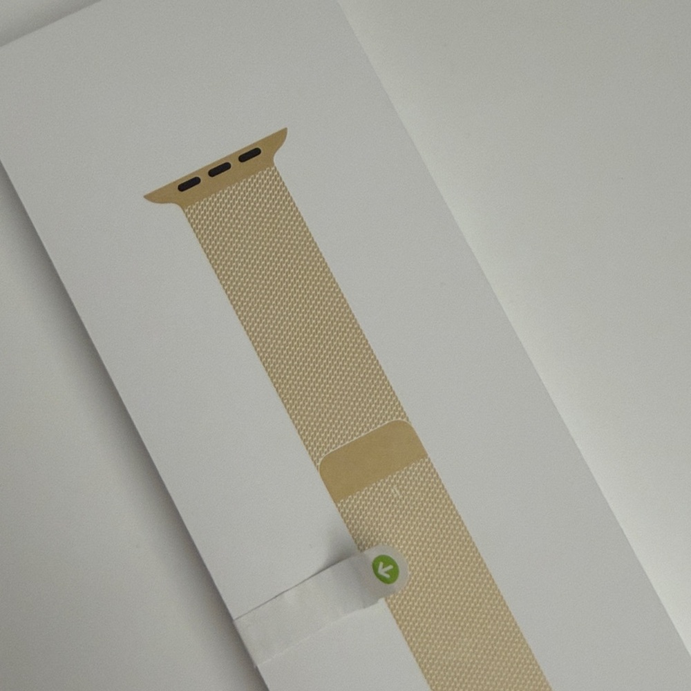 Apple Watch Gold Milanese Loop